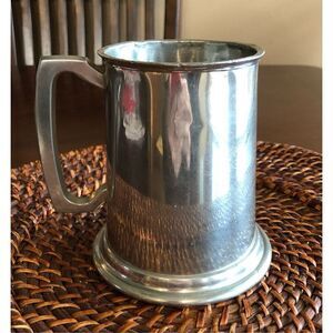VINTAGE Leonard Eales of Sheffield English Pewter Beer Tankard. Not Monogrammed